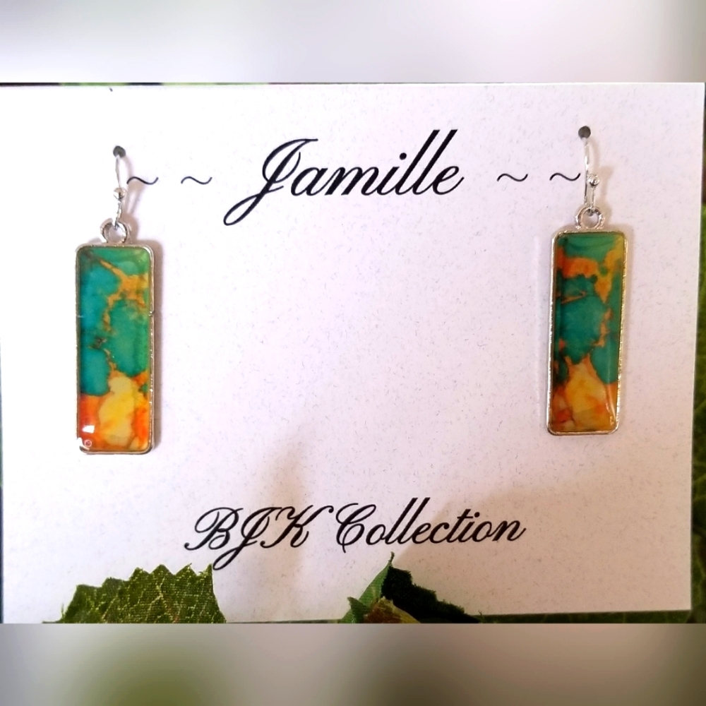 Enameled retro colored hook style earrings.